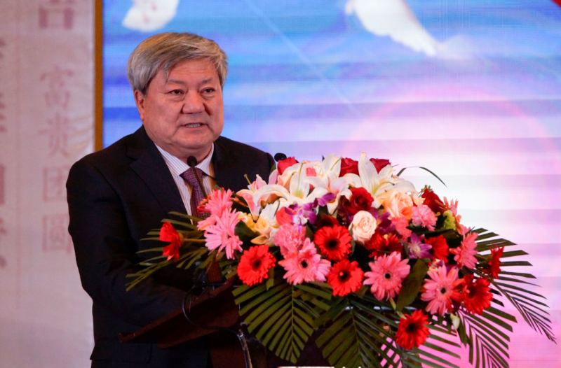 集團(tuán)董事局主席戴連榮致新年賀詞。